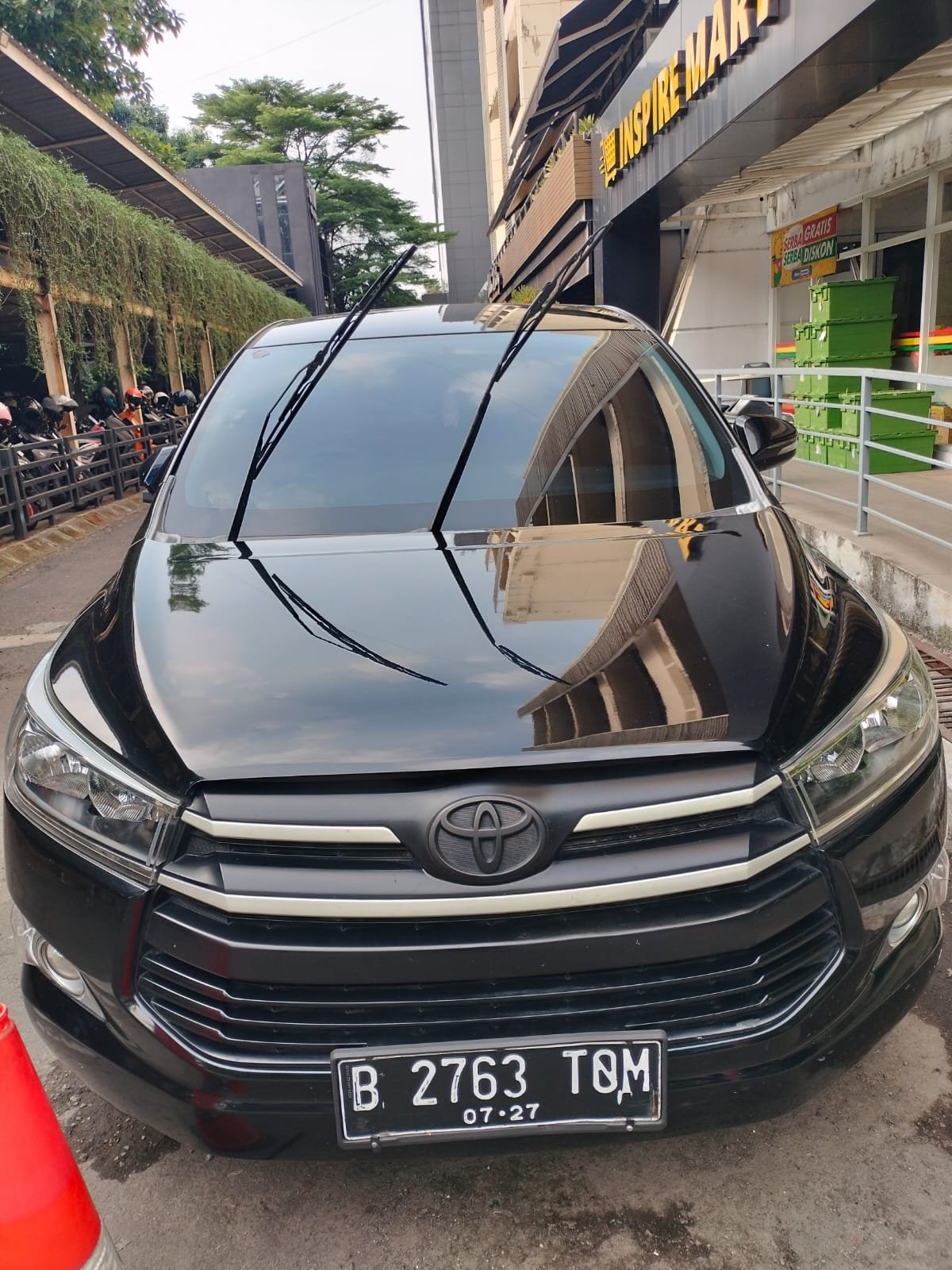 Toyota Kijang Innova 2.0 G MT (B2763 TOM)