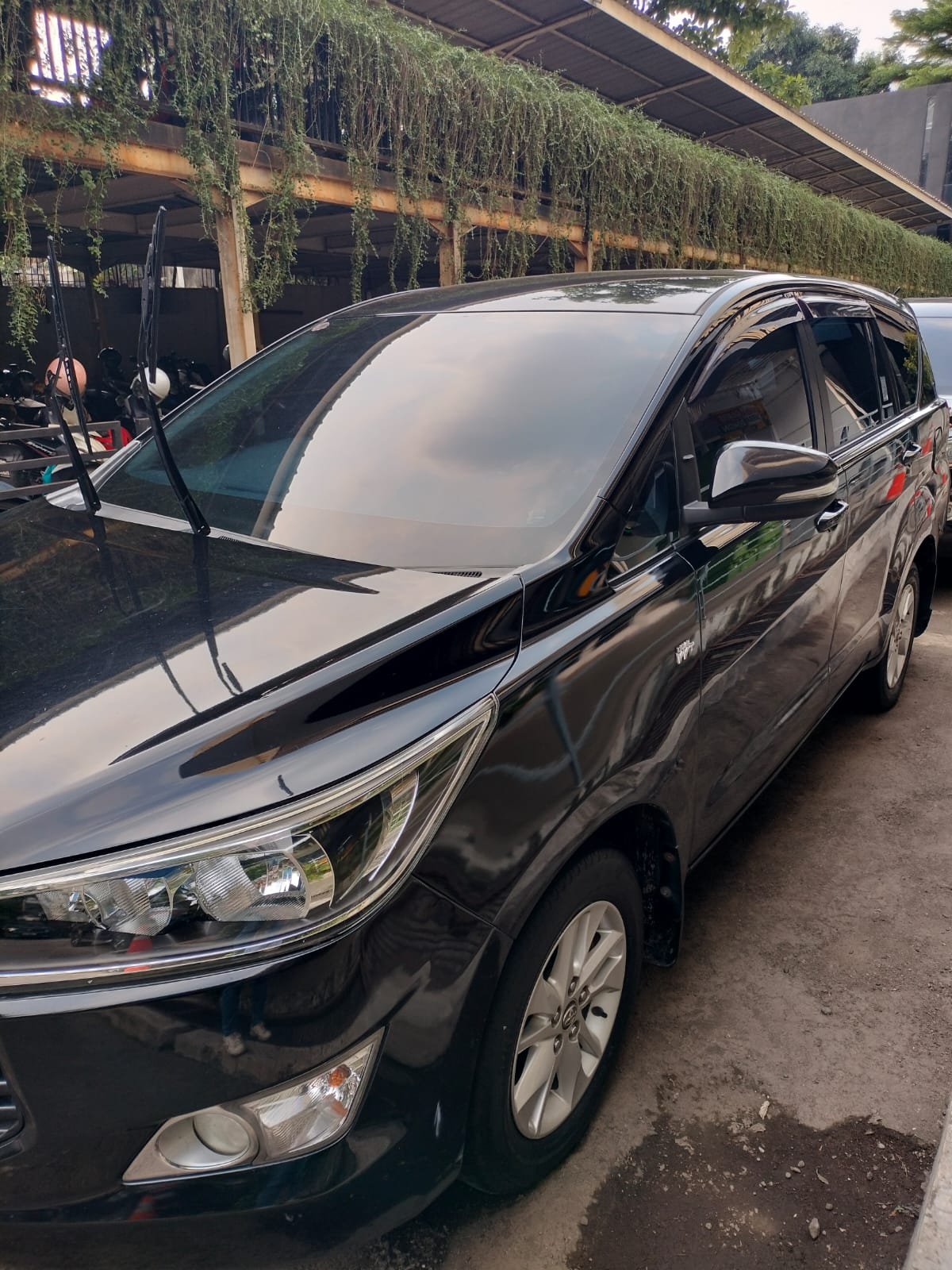 Toyota Kijang Innova 2.0 G MT (B2763 TOM)