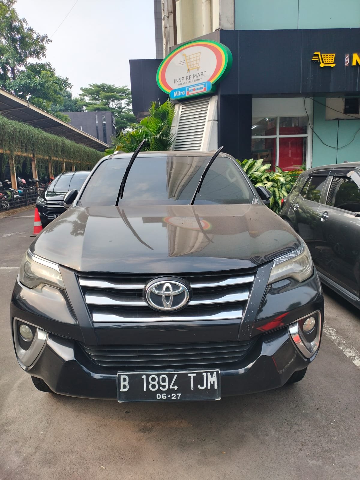 Toyota Fortuner 2.4 VRZ AT 2WD (B1894TJM)